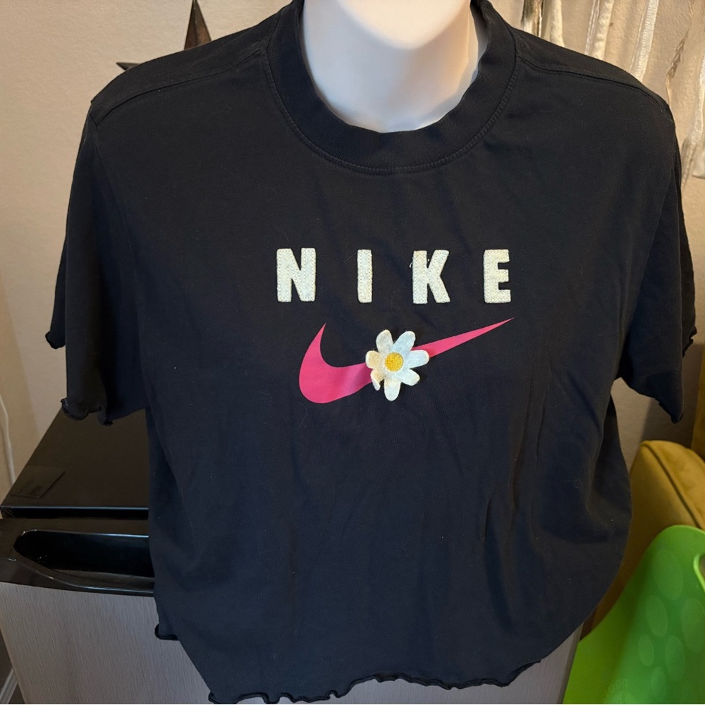 Nike Black Dri-FIT Tee Girls Loose Fit L